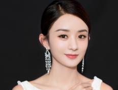 开云体育APP下载-致命抢断与超远三分，福克斯末节17分逆天改命