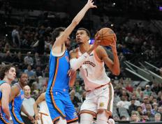 开云官网-爵士击败雷霆取得六连胜