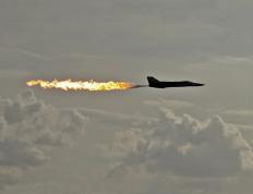 开云体育app-锡安狂暴撕裂防守定律！湖人三节击溃公牛背后的真正关键先生