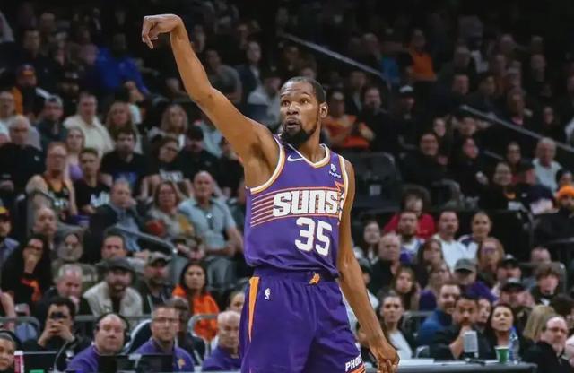 开云体育在线-天津队完胜76人，杜兰特刷新纪录