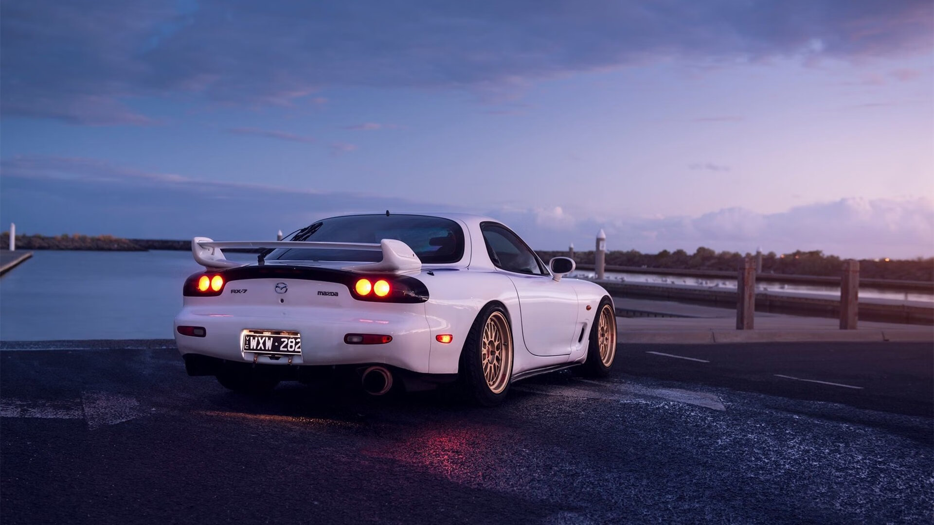 开云体育在线-皮克铁闸镇乾坤,厄瓜多尔奇兵掀翻永恒之城