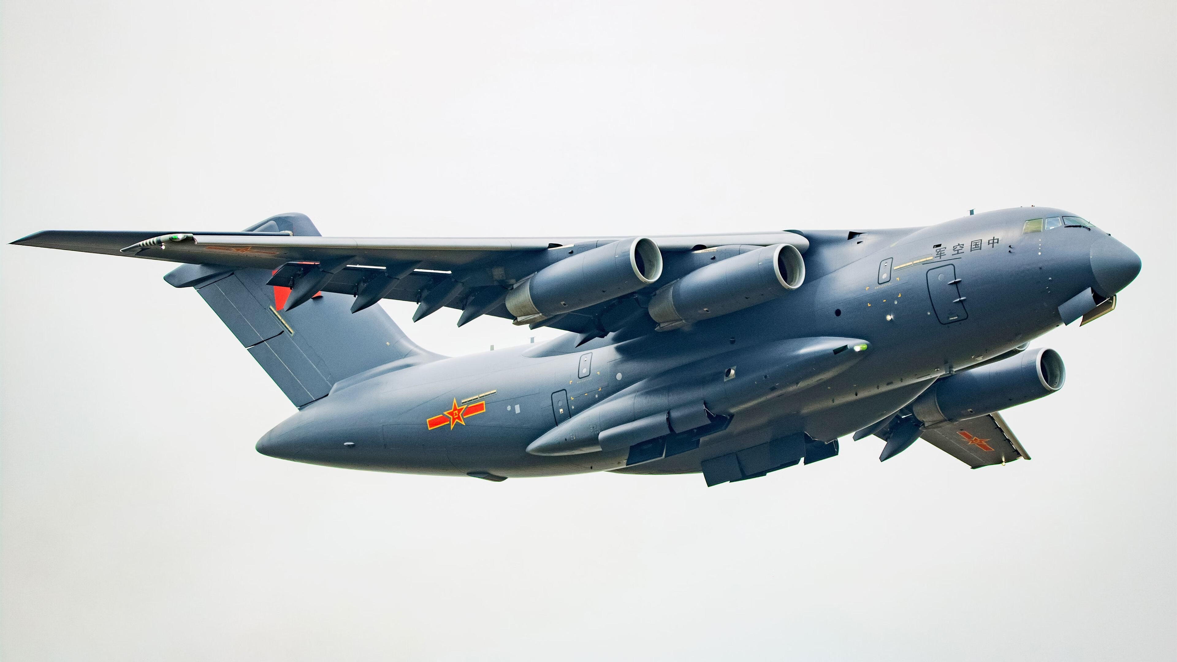 开云官网-蓝桥风暴,加维如何以少年之躯,在比利时防线上刻下时代印记