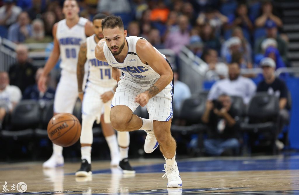 开云体育登录-雷霆鏖战魔术，武切维奇成为关键先生