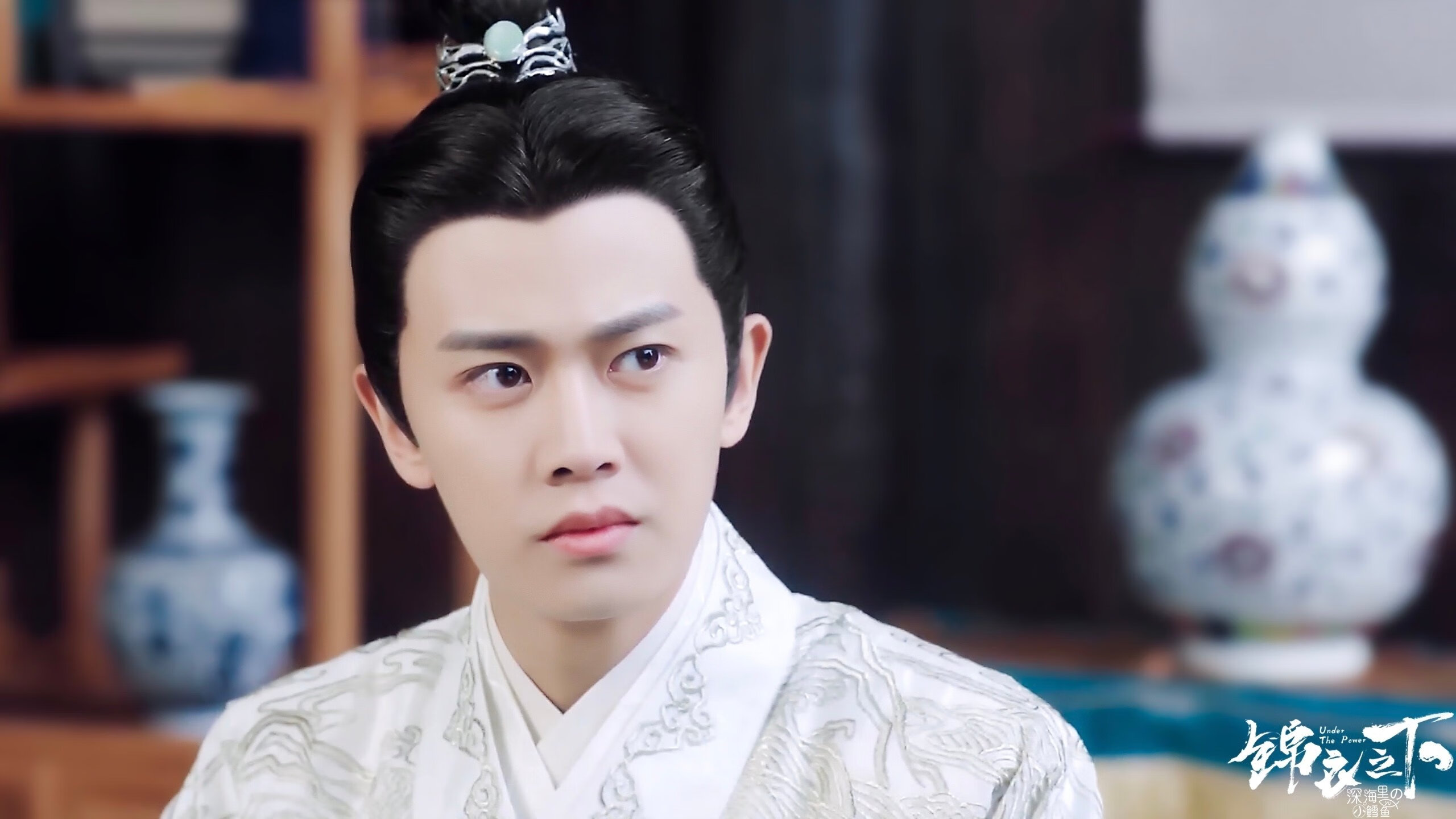 开云体育下载-夜幕下的王者,F1街道赛引擎咆哮中,赖斯如何力挽狂澜